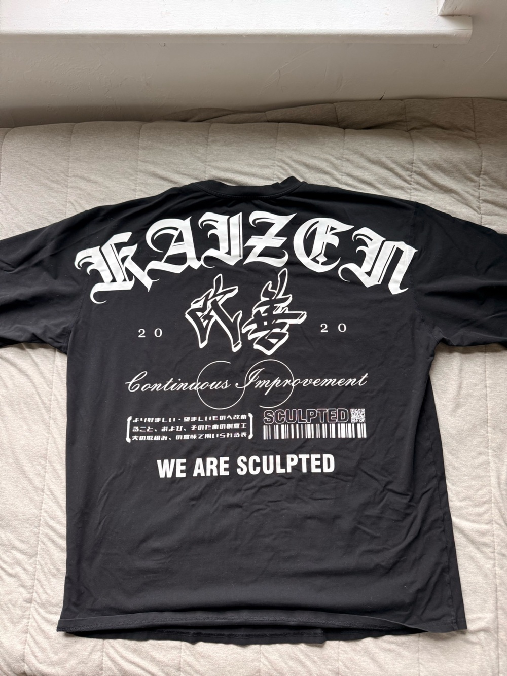 Black Long-Sleeve Graphic Tee with White Print oversized Weightlifting